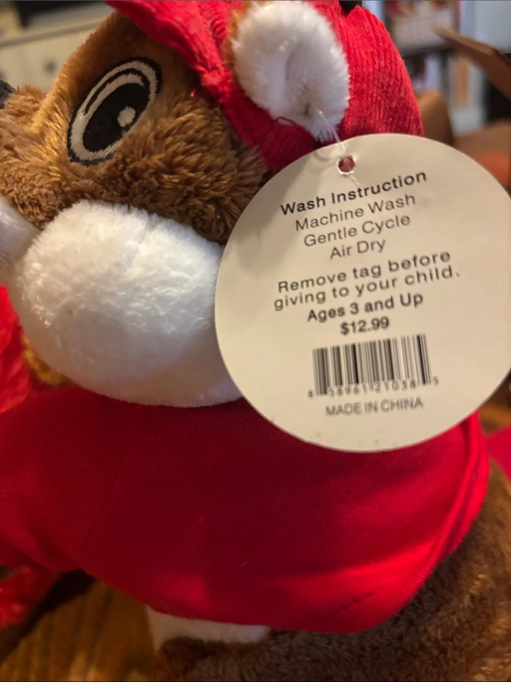 Buccee’s Bundle:pillow pet, stuffy NWT, and mini bucket